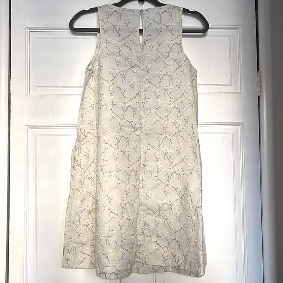 Beige linen dress in XS - Picture 2 of 3
